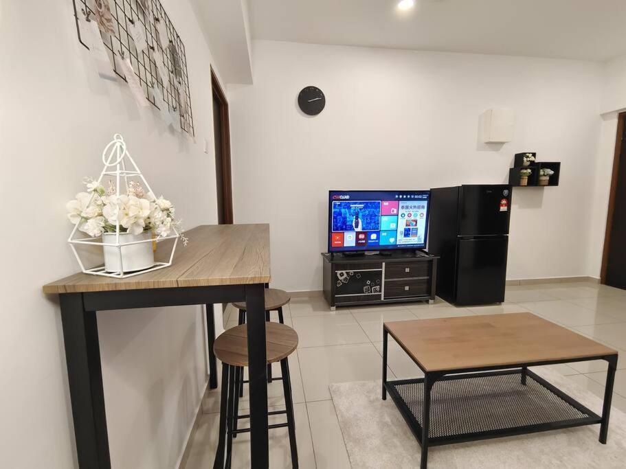 Apartment 【new】cozy&warm Studio@juru Sentral Icon Bukit Mertajam